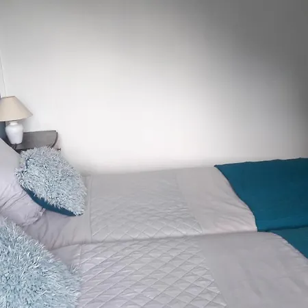 Chez Sally Et Mario Bed & Breakfast